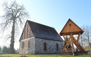 Kościół w Borkowie Wielkim -M.Sira